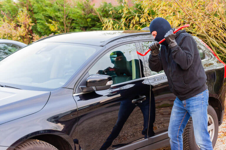 Does car insurance cover your belongings if they're stolen ...